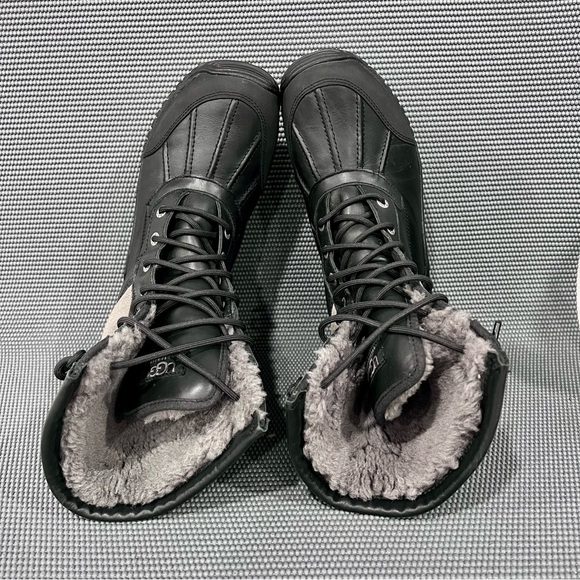 UGG Adirondack Shearling Lined Winter Snow Boots Waterproof Womens Size 10 Black - Picture 5 of 9